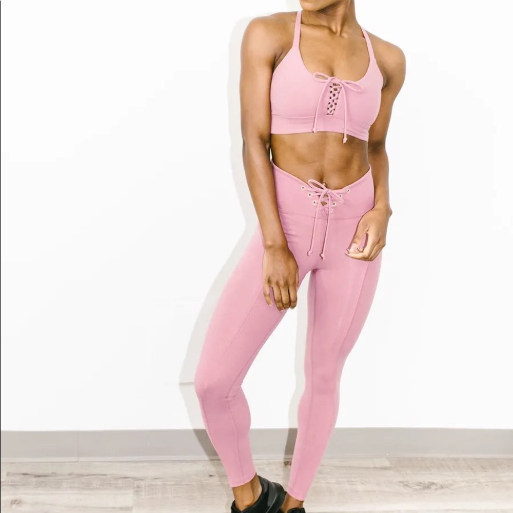YEAR OF OURS Football bra leggings set pink L